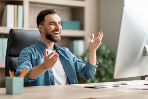 Descubre cómo organizar mejor tu negocio con estrategias prácticas de productividad, automatización, planificación y marketing digital. Aprende a optimizar procesos y aumentar tus ventas.