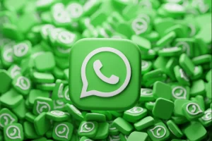 Integrar un botón flotante de WhatsApp en la página permite que un visitante pueda pasar directamente de consultar información a iniciar una conversación.